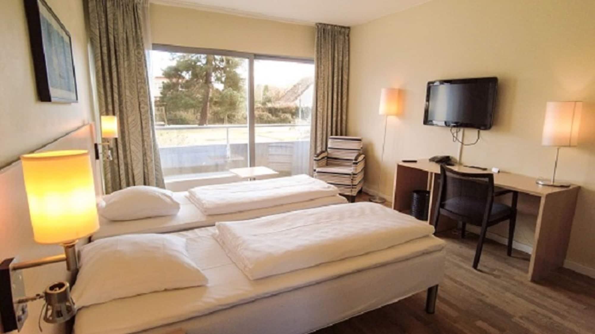 Hotel Marina Видбэк Экстерьер фото