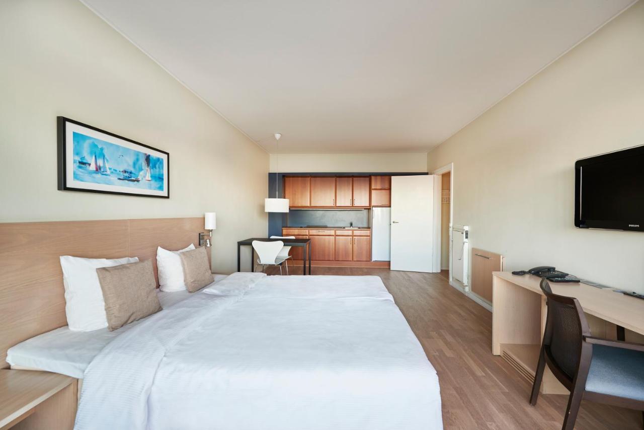 Hotel Marina Видбэк Экстерьер фото